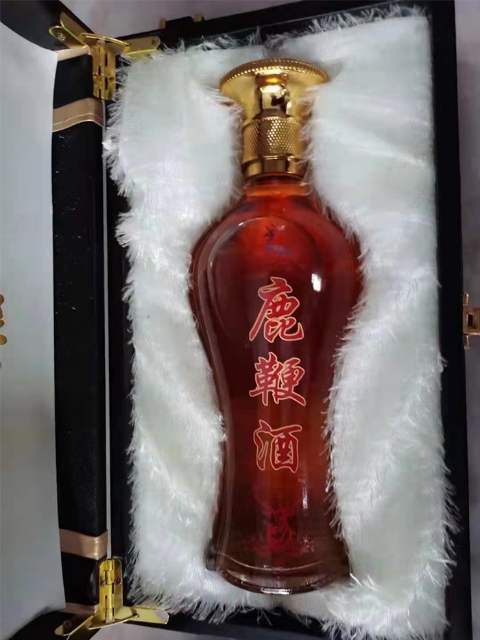梅花鹿鹿鞭酒